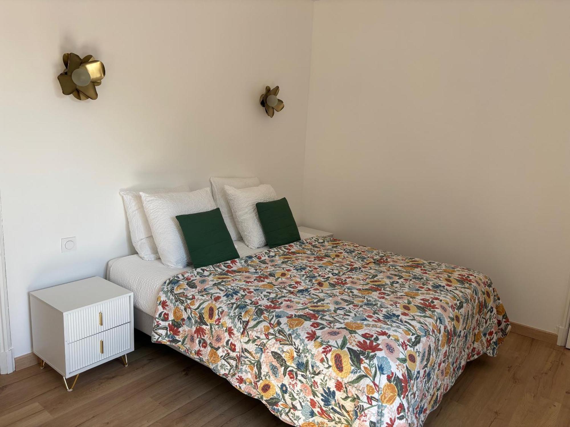 Apartamento Les Orchidees Et Les Marguerites Lourdes